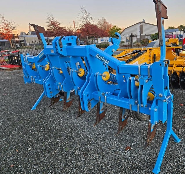 Actisol 4m Pre Ripper Carousel 2