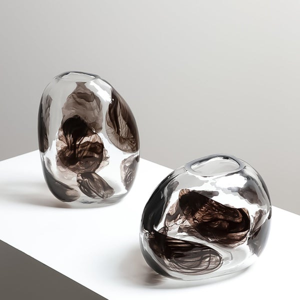 Contour Vase Short Carousel 2