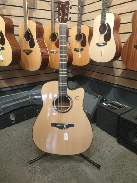 Yamaha TAG3C TransAcoustic Dreadnought Acoustic Electric Guitar (Natural) Carousel 2