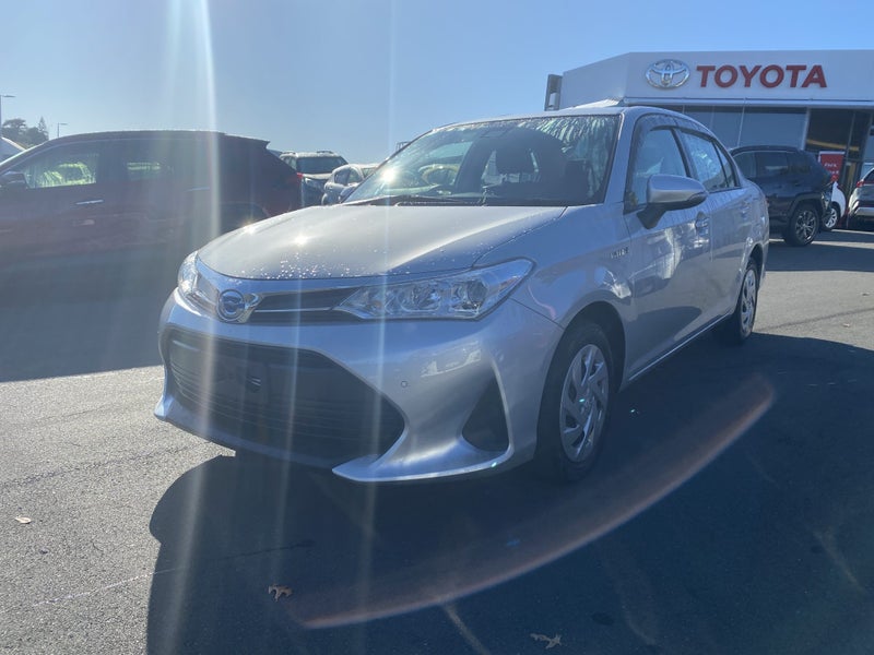 2019 Toyota Corolla Axio Hybrid G 1.5 Sedan62863271697283114