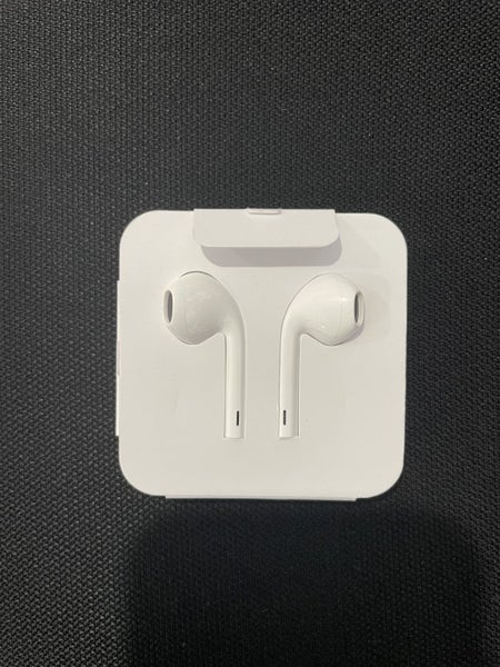 Apple Original EarPods with Remote and Mic - Lightning Connector version Carousel 1