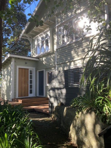 Image 1 of 18