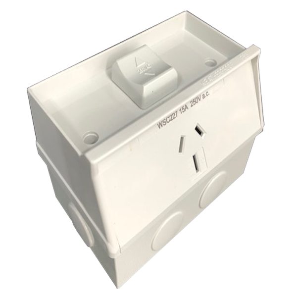 WEATHER PROTECTED GPO 250V 15A IP53 - ELE504 Carousel 1