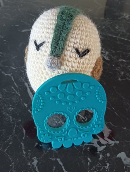 Helles Teeth Sugar Skull Teether and Handmade Crochet Bird Carousel 1