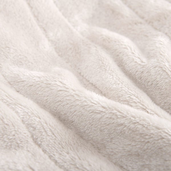 Dreamaker Eyelash Fleece Reversible Heated Throw Natural 200 x 180cm Carousel 19