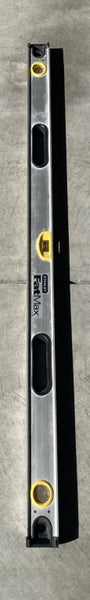 Stanley FAT MAX Builders Spirit level Carousel 1