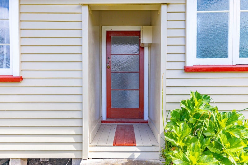 Image 1 of 20