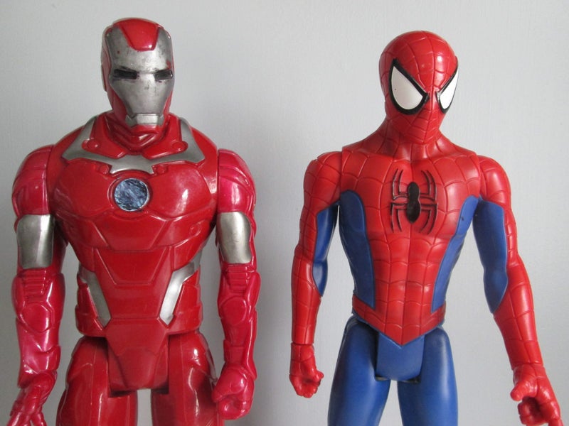 SPIDERMAN & IRONMAN 12" FIGURES X 2 Carousel 2