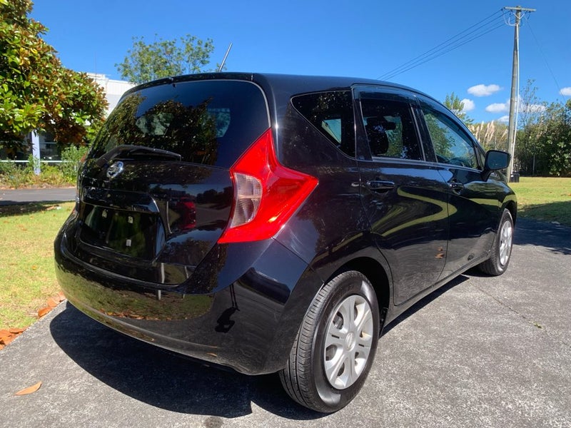 2015 Nissan Note X V Selection + Safety62867853742850112