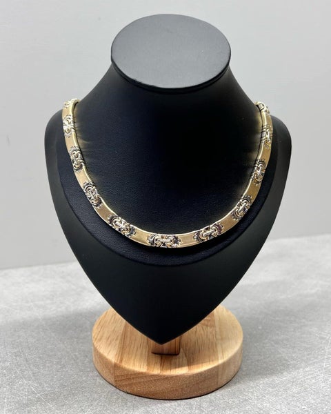 Stunning Two Tone Necklace White & Yellow Gold Carousel 1