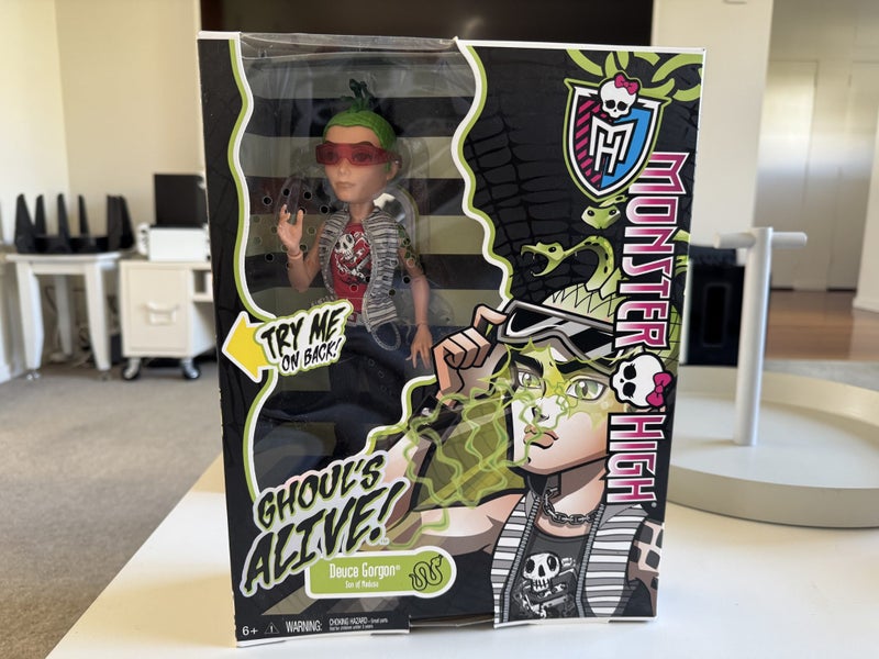 Monster High Deuce Gorgon Ghouls Alive Carousel 1