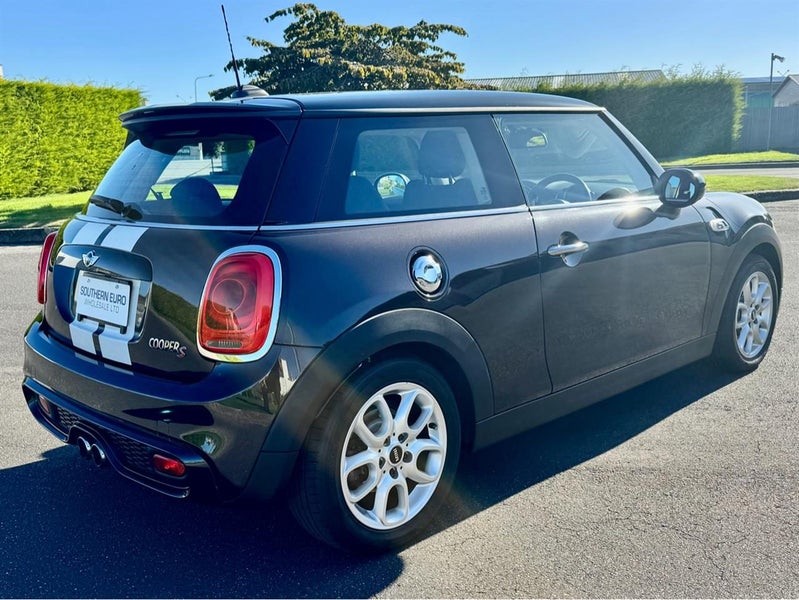 2016 MINI Cooper S 2.0 Turbo Coupe62866855783297113