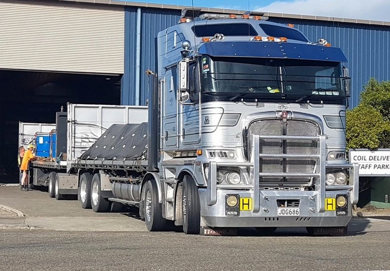 2015 Kenworth K200 TRUCK AND TRAILER62863270518659111