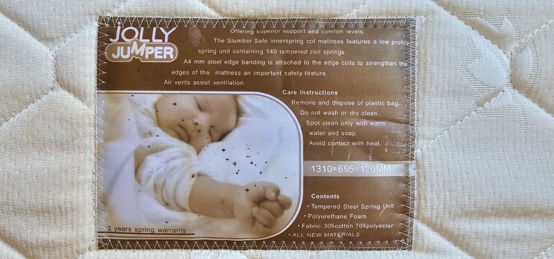 Solid wood baby cot + mattress + cover protector + linen Carousel 4