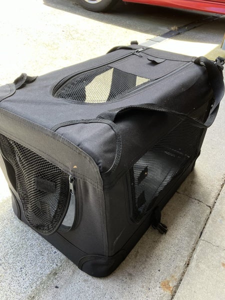 Dog carry cage Carousel 1