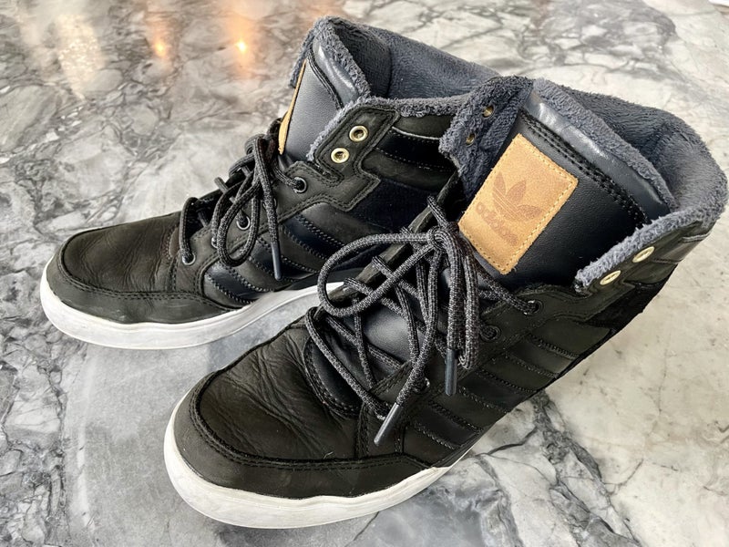 Adidas hightop men’s trainers Carousel 1