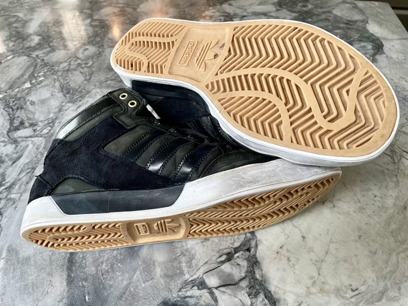 Adidas hightop men’s trainers Carousel 2