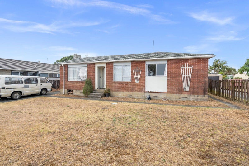 Image 1 of 18