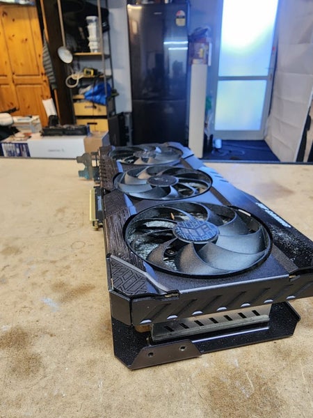 Faulty NVIDIA GeForce RTX 3070 8gb Carousel 4
