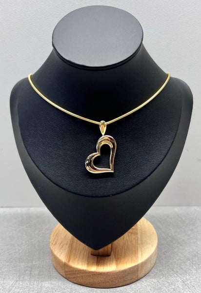 Gold Love Heart Pendant Necklace Yellow Gold Carousel 1