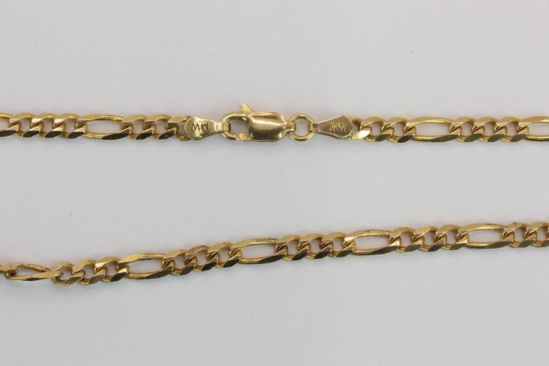 9ct Gold ‘Figaro’ chain Carousel 2