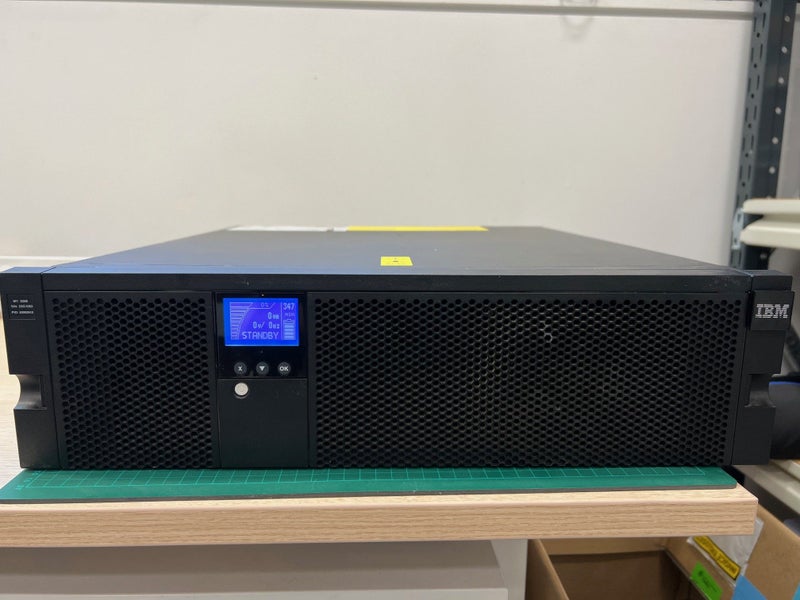 IBM 3000VA/2700W Rack UPS Carousel 1