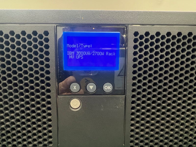 IBM 3000VA/2700W Rack UPS Carousel 2