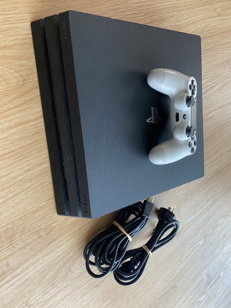 Sony PS4 PRO 1TB Carousel 2