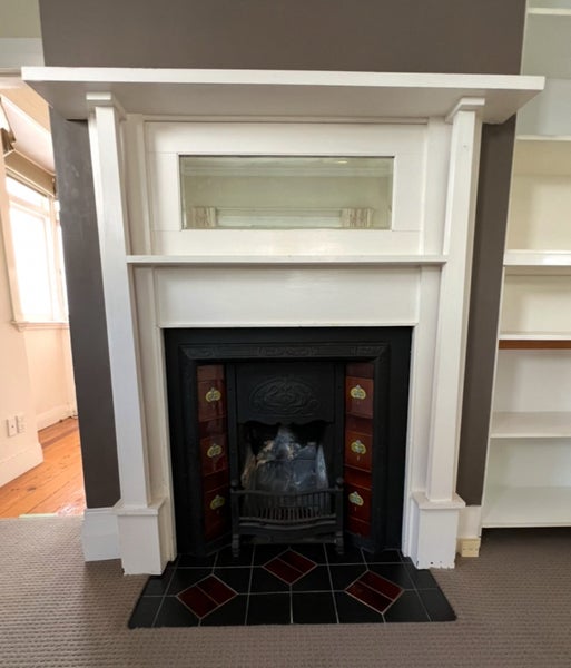 1910s VILLA FIREPLACE Carousel 2