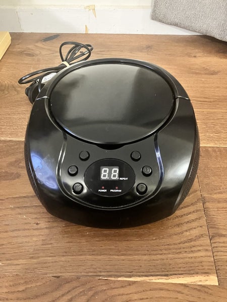 Portable CD RADIO PLAYER Carousel 1
