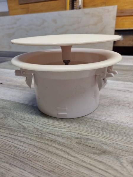 Heat transfer piece that fits in ceiling Carousel 2