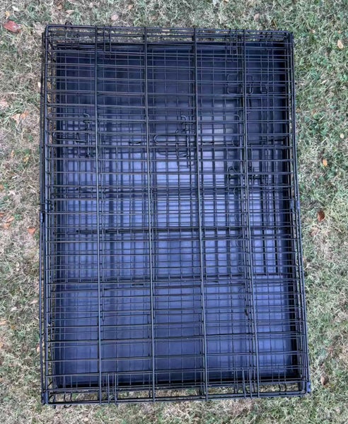 PET ONE Quality Collapsible Cage/Crate with Metal Tray -Great Condition Carousel 3