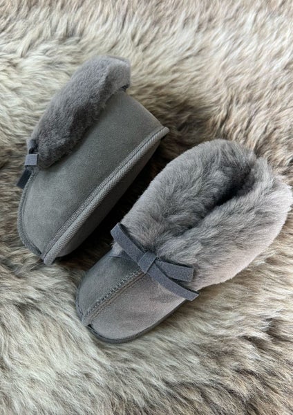 SALE! Munchkin Slippers - Grey Carousel 2