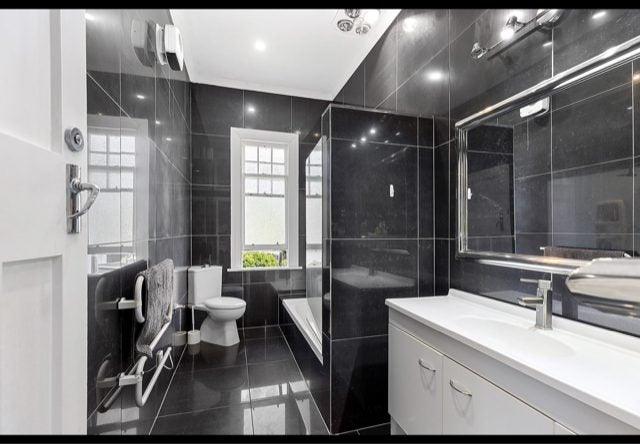 Miramar, 6+ bedrooms63617299305473111