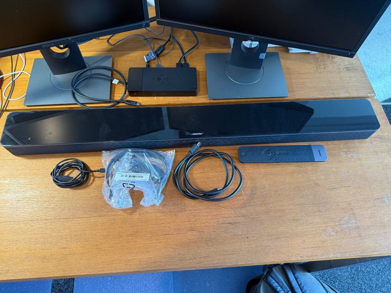 BOSE 700 SOUNBAR Carousel 1