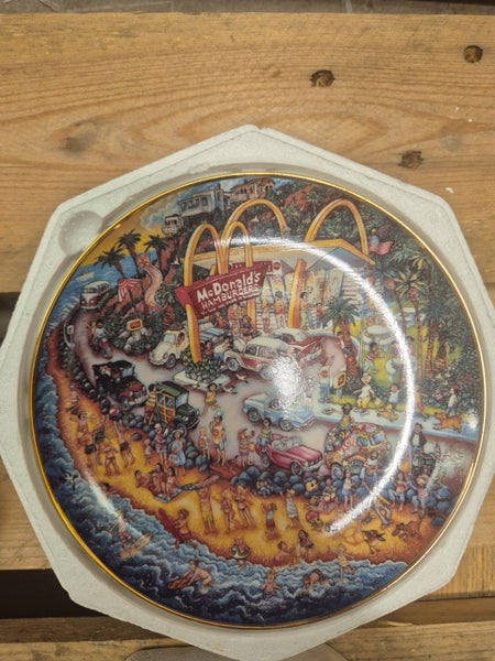 bulk 6 McDonald's bill bell plates!!!made in Japan!!!$1!!! Carousel 2