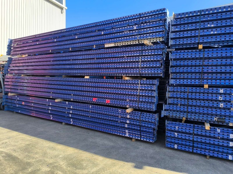 WAREHOUSE PALLET RACKING Carousel 1