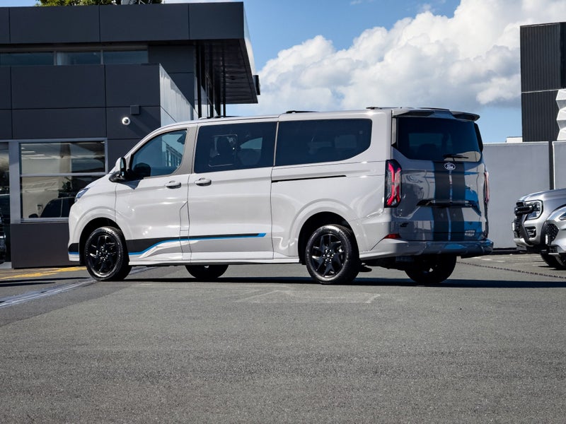 2024 Ford Transit Tourneo Custom 83Kwh62865836998531112