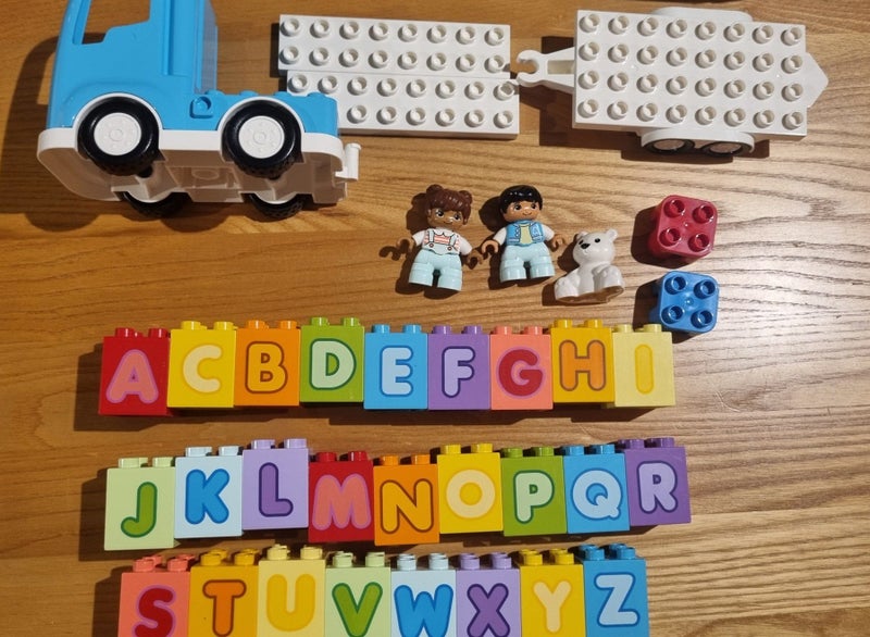 Lego Duplo Alphabet Truck 10915 Carousel 2