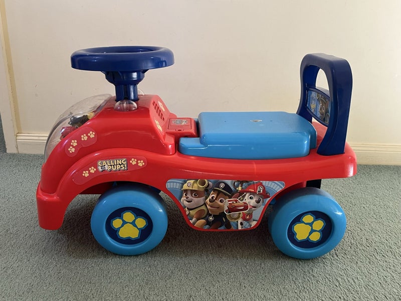 Paw Patrol Ride on Car Carousel 1