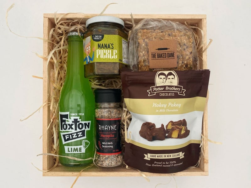 Marvellous Manawat -Whanganui Gift Box Carousel 1