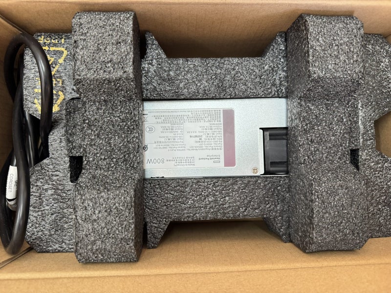HPE 800W Power Supply Kit Flex Slot Platinum - Hot Plug - Low Halogen Carousel 4