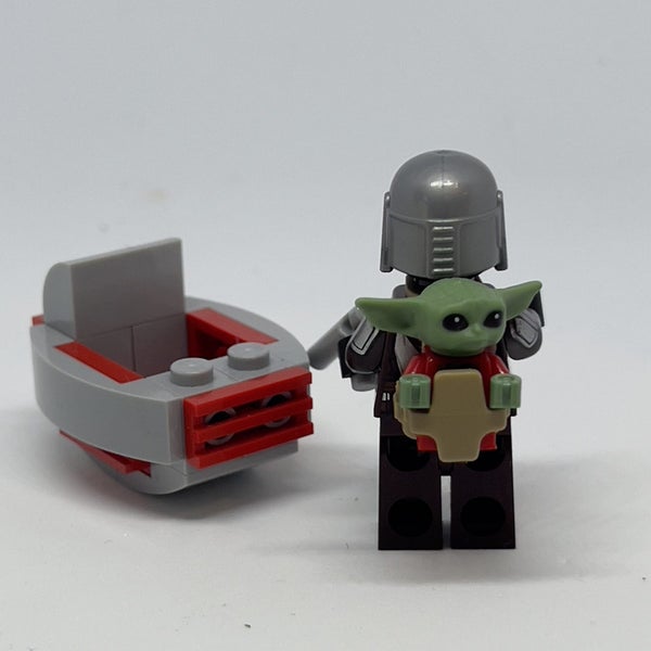LEGO STAR WARS GROGU & MANDO Carousel 4