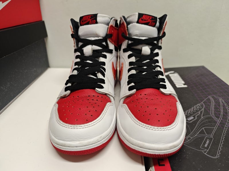 Great Condition Nike Air Jordan 1 retro high og "heritage" Mens Size US962930695500802111