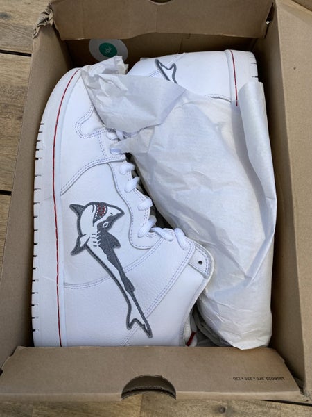 Nike SB dunk high oski “great white shark” US13 Carousel 1