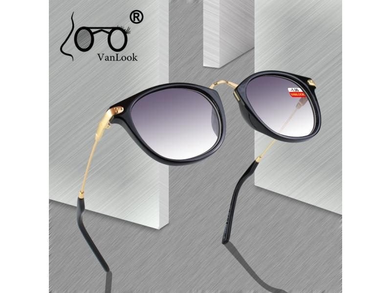 Gradient Grey Myopia Glasses To View Spectacles For Shortsighted Women Men Carousel 2