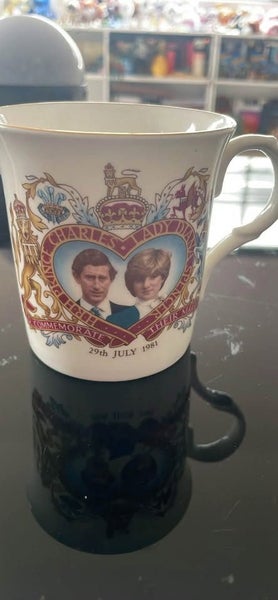 Charles & Diana Royal Wedding Commemorative mug. 1981 fine bone china Carousel 1
