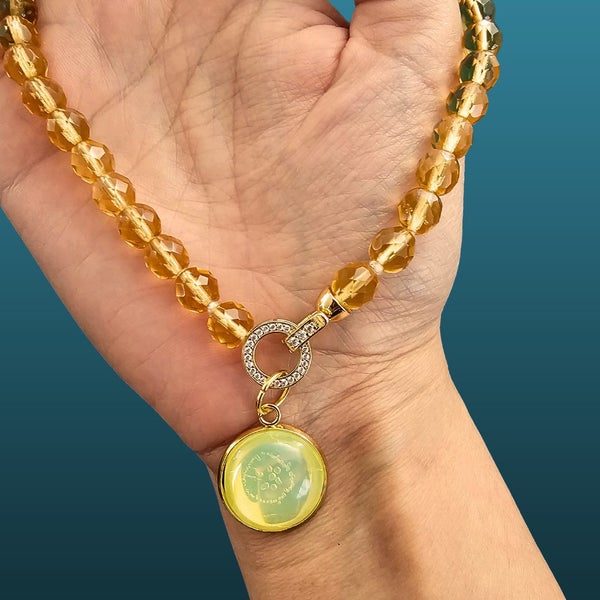 Uranium Glass Beaded choker with cabochon pendant Carousel 2