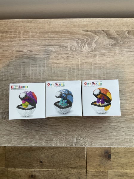 Micro Sized Pokemon Pokeball Building Blocks 3 Pack Carousel 1