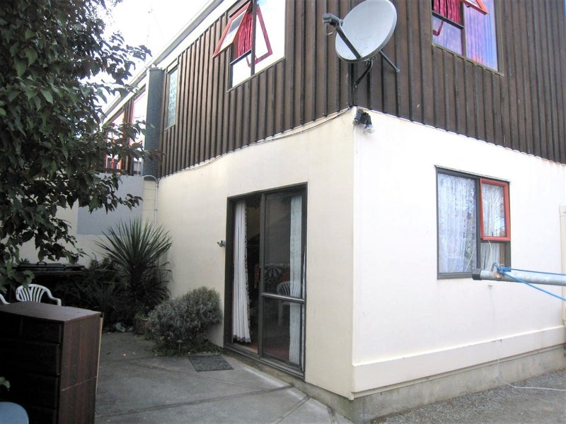 Image 1 of 9
